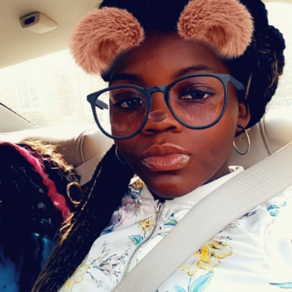 Meet your Posher, Sheshe